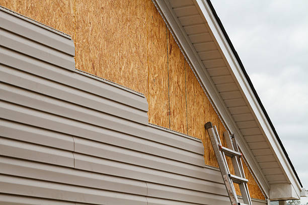 24/7 Emergency Vinyl Siding experts in Hopewell, OH